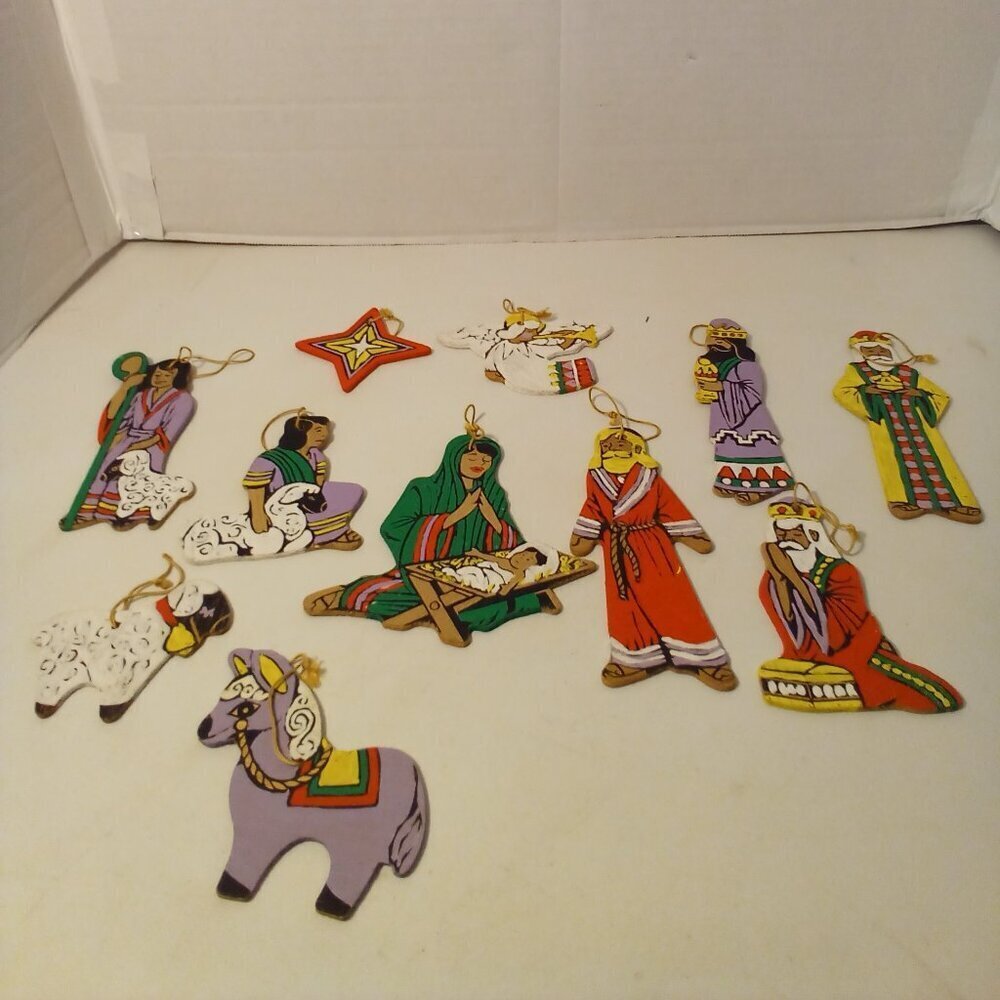 Vintage Hand Painted Flat Wood 2 Side Ornaments Nativity Jesus Christmas Lot 11